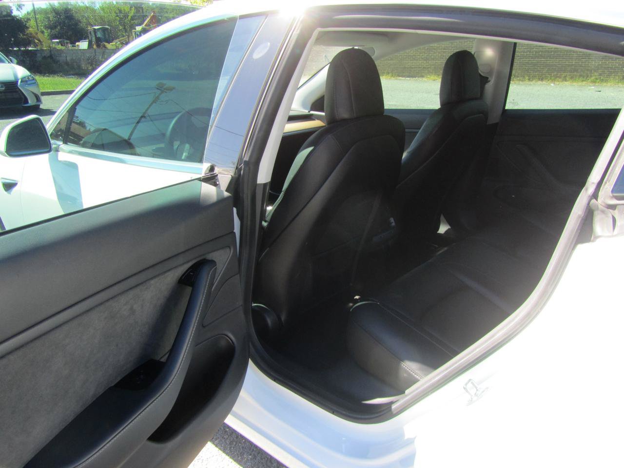 Used 2019 Tesla Model 3 Long Range AWD/4WD image 19