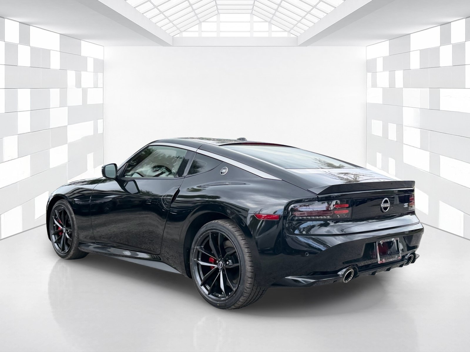 Certified 2025 Nissan Z Performance w/ Floor Mat Package RWD image 5