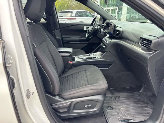 Used 2020 Ford Explorer XLT w/ Class III Trailer Tow Package AWD/4WD image 19