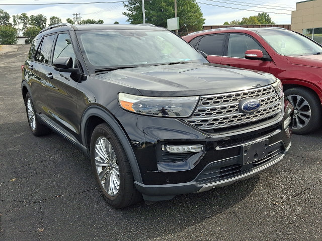 Used 2020 Ford Explorer Limited w/ Class III Trailer Tow Package RWD image 2