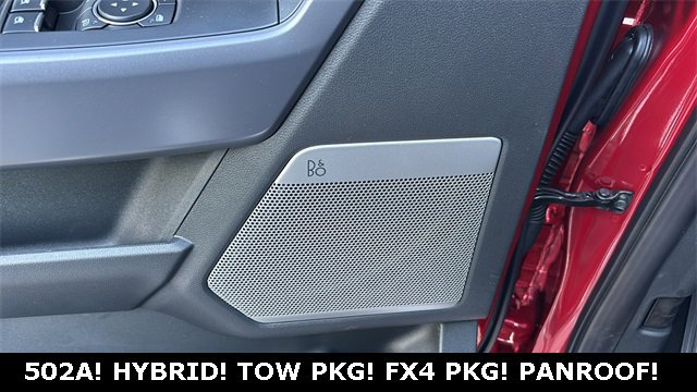 New 2025 Ford F150 Lariat w/ Equipment Group 502A High image 9