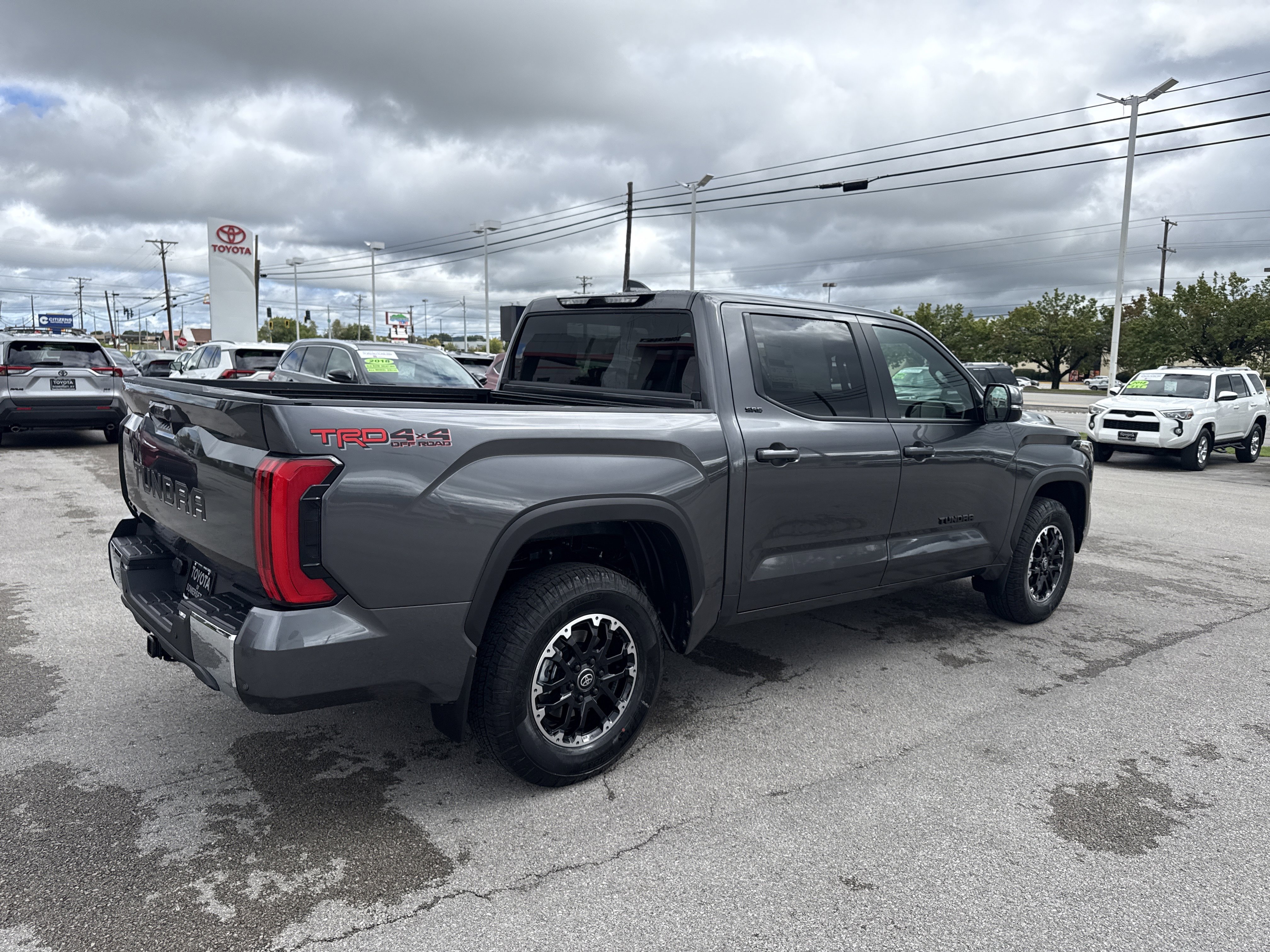 Used 2026 Toyota Tundra SR5 image 3