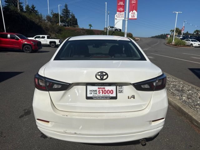 Used 2017 Toyota Yaris iA FWD image 7