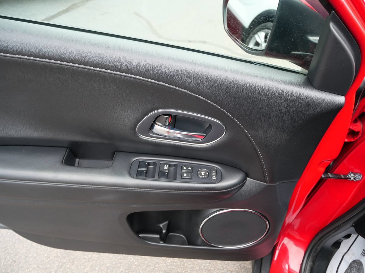 Used 2017 Honda HR-V EX-L image 15