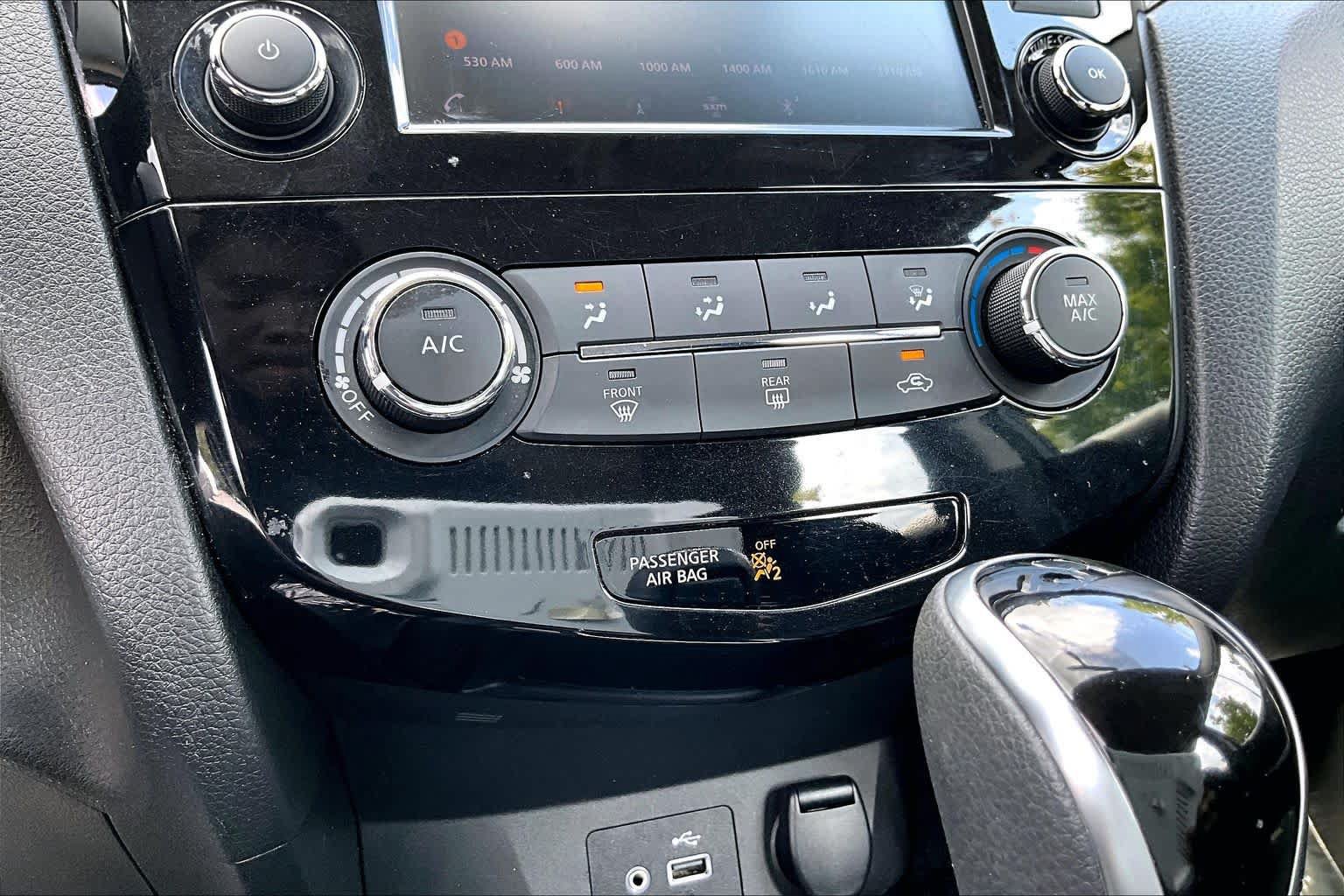Used 2019 Nissan Rogue Sport S AWD/4WD image 34