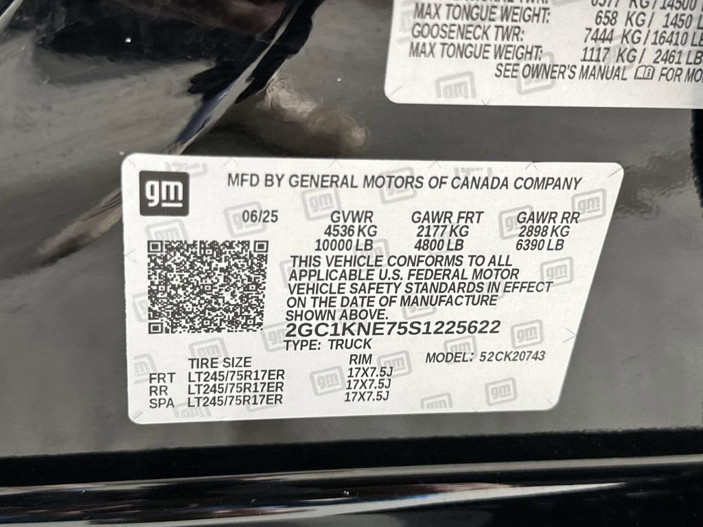 Used 2025 Chevrolet Silverado 2500 LT w/ Convenience Package image 40