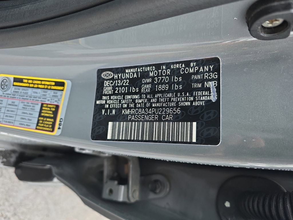 Used 2023 Hyundai Venue SEL w/ Cargo Package FWD image 26