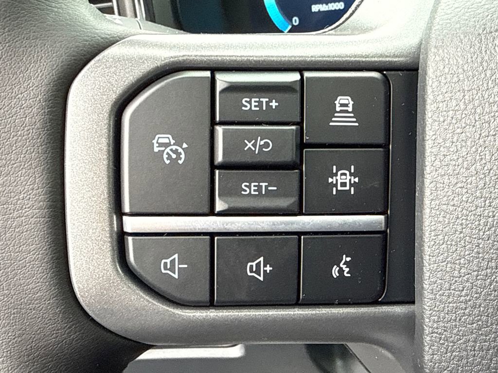 New 2026 Ford F250 Lariat w/ Black Appearance Package image 25