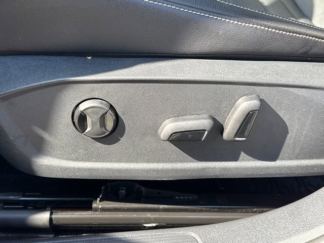 Used 2023 Volkswagen Jetta SE image 13