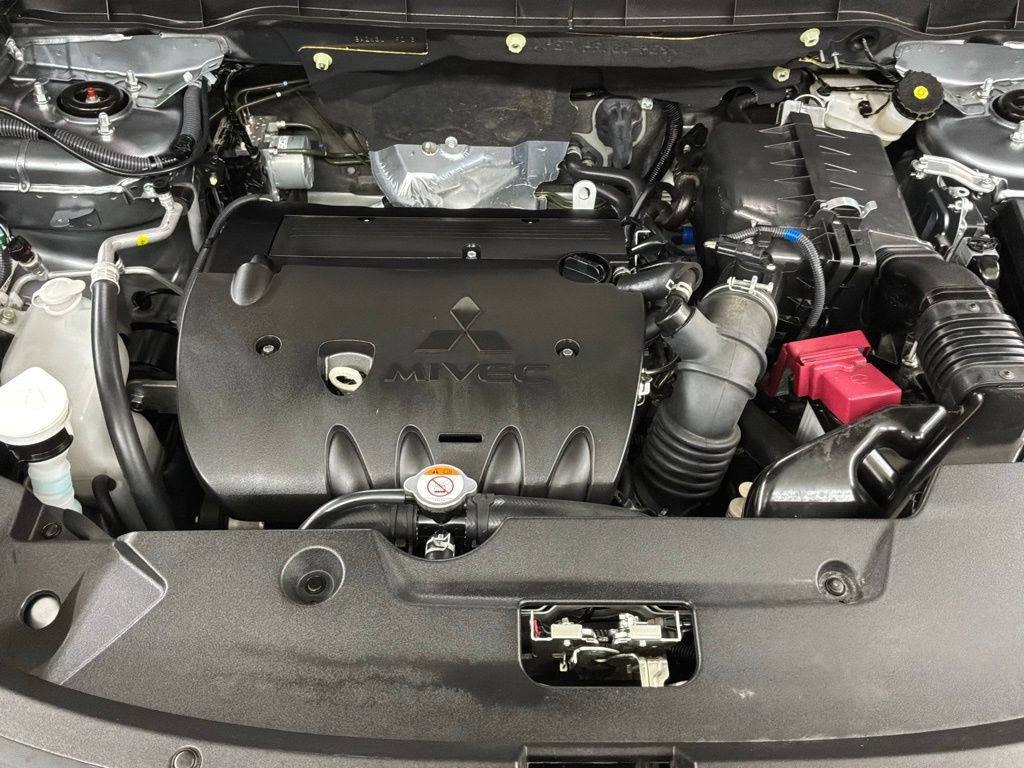 Used 2025 Mitsubishi Outlander Sport ES AWD/4WD image 31
