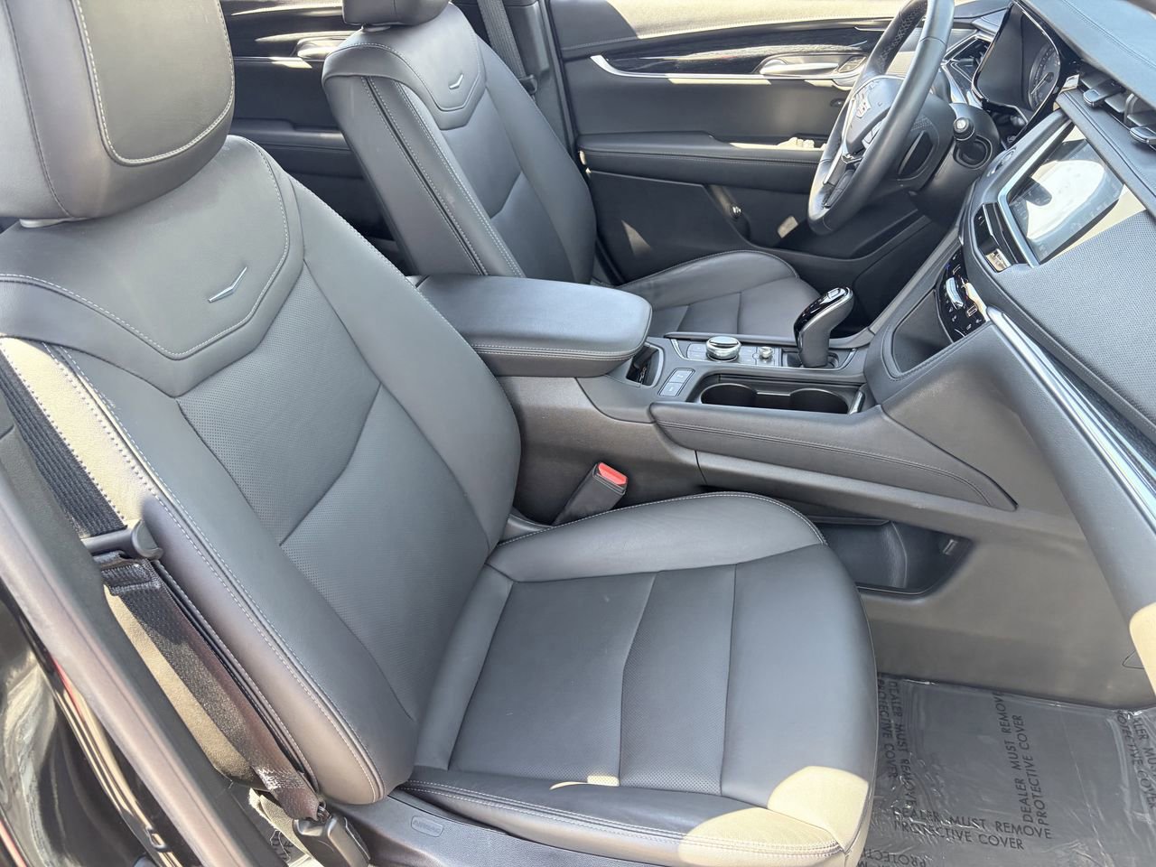 Certified 2024 Cadillac XT5 Premium Luxury w/ Technology Package FWD image 11