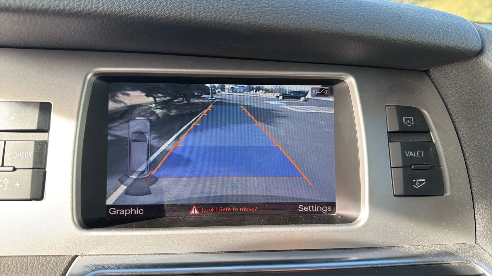 Used 2013 Audi Q7 3.0T Premium Plus image 35