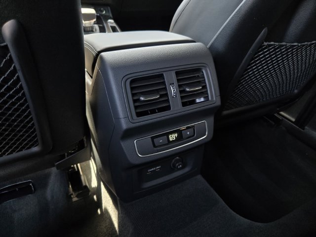 Used 2024 Audi SQ5 Premium Plus AWD/4WD image 17