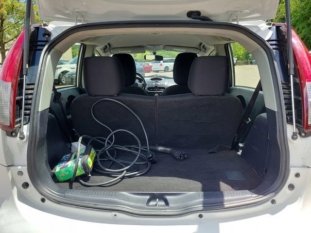 Used 2016 Mitsubishi i ES image 26