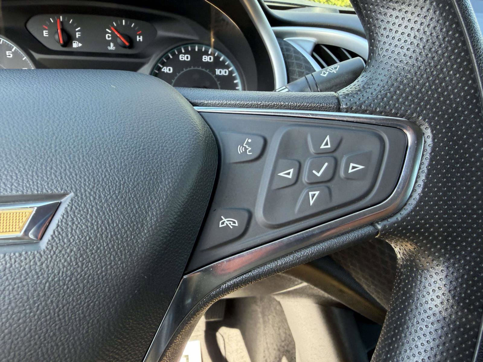 Used 2024 Chevrolet Malibu LT FWD image 24