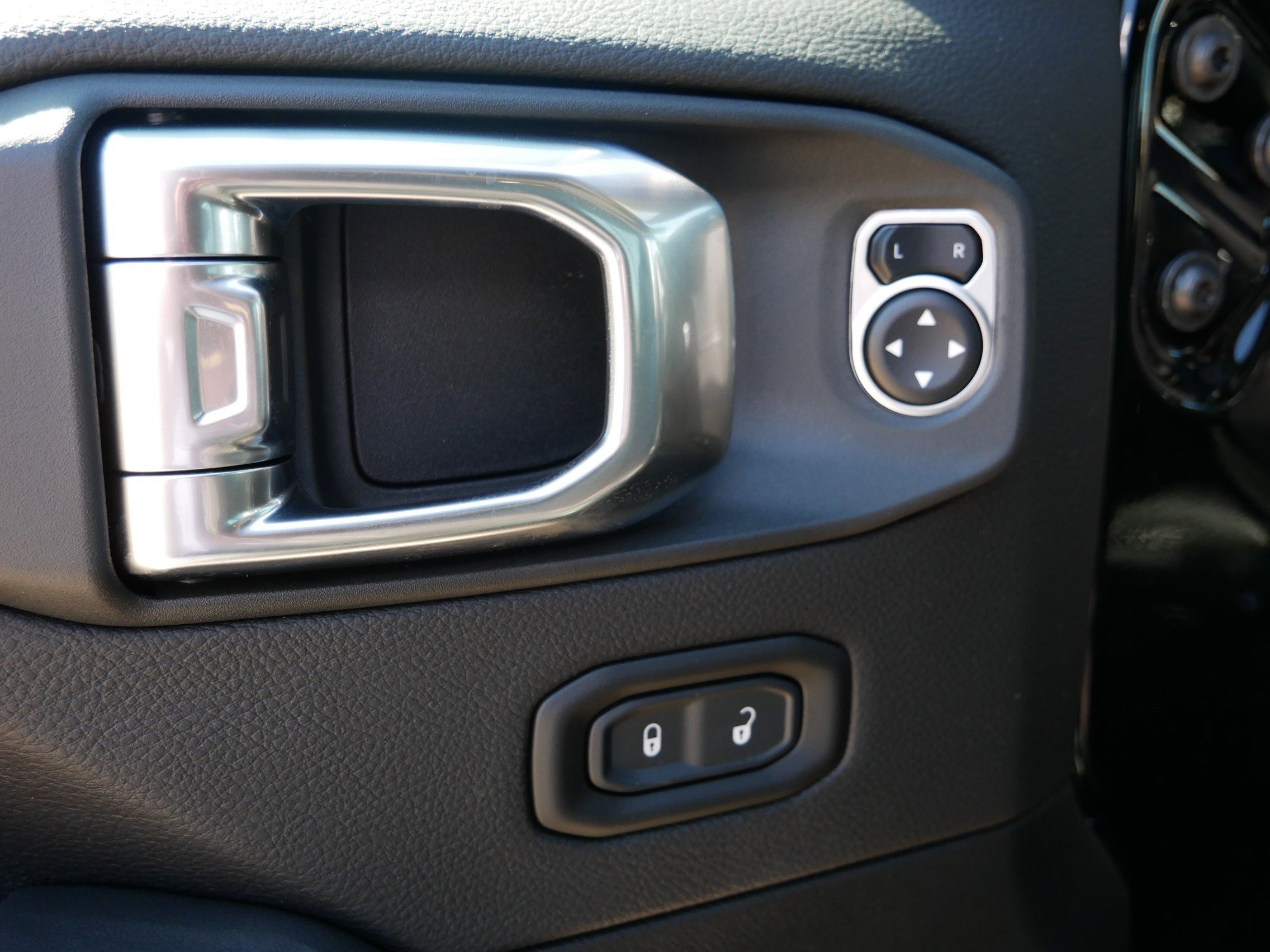 New 2026 Jeep Gladiator Rubicon AWD/4WD image 11