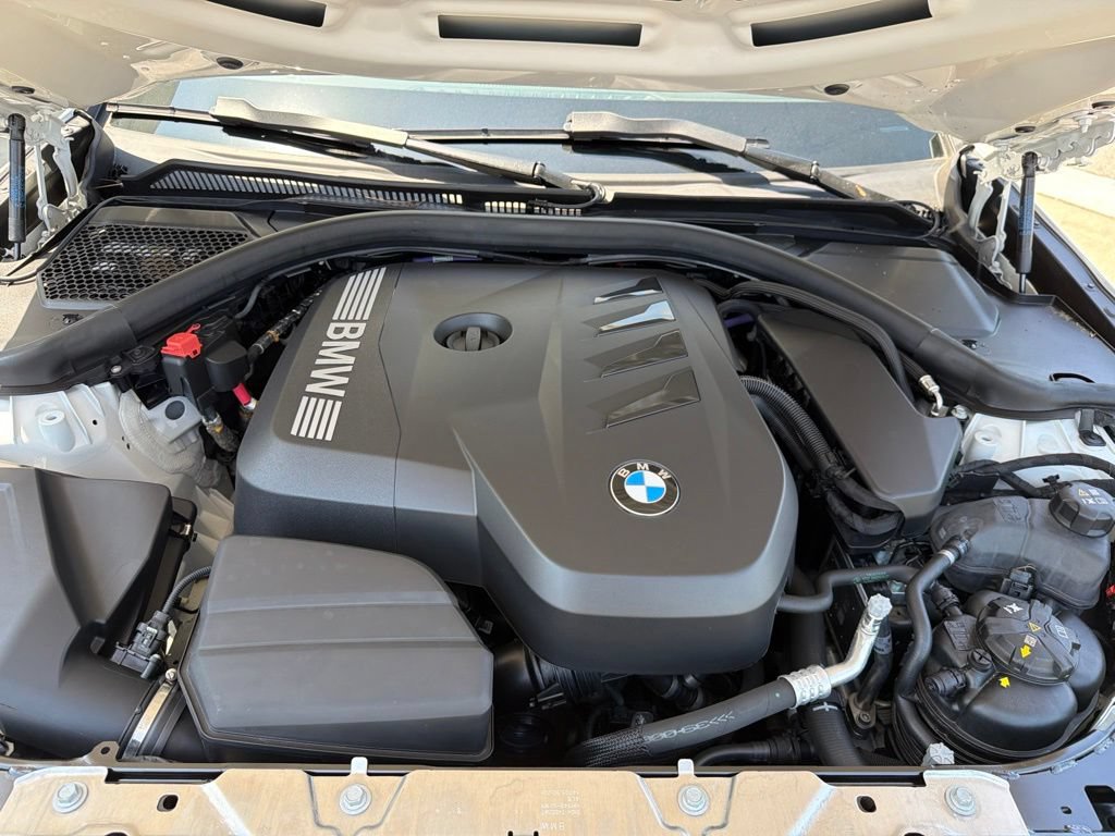 Used 2025 BMW 330i Sedan RWD image 14