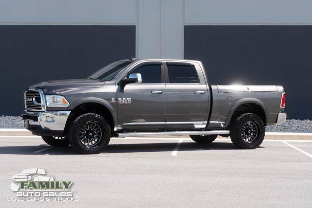 Used 2016 RAM 2500 Limited AWD/4WD image 2