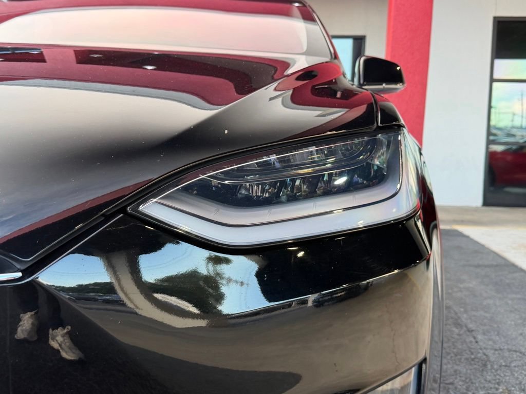 Used 2020 Tesla Model X Long Range AWD/4WD image 7