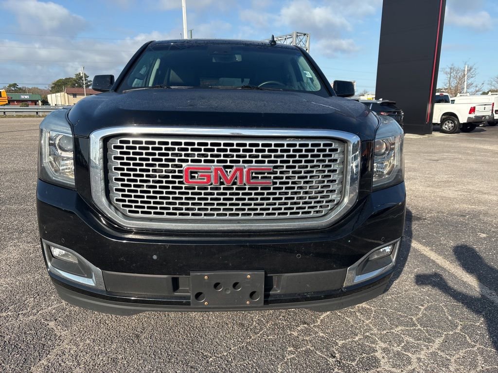 Used 2016 GMC Yukon Denali w/ Open Road Package image 8