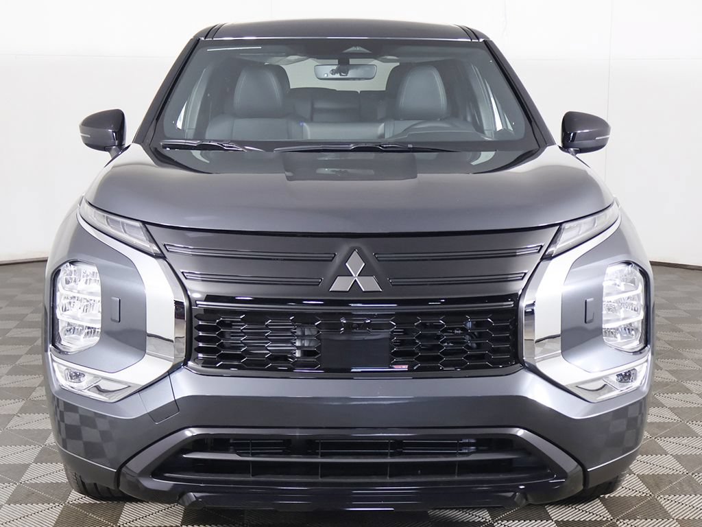 New 2026 Mitsubishi Outlander LE AWD/4WD image 11