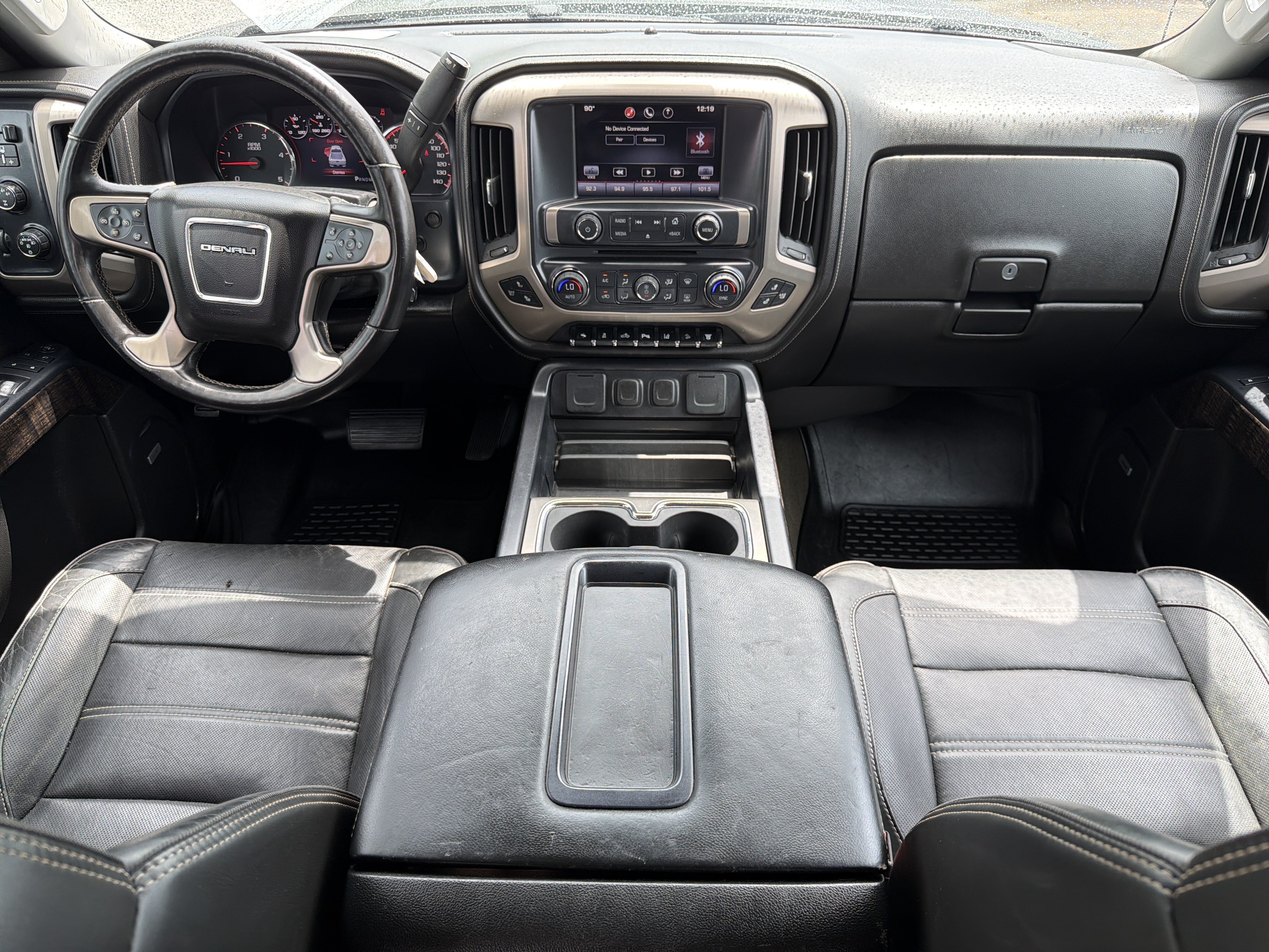 Used 2015 GMC Sierra 2500 Denali w/ Duramax Plus Package AWD/4WD image 21
