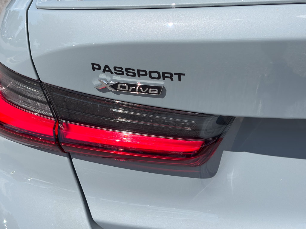 New 2026 BMW 330i xDrive Sedan w/ M Sport Package AWD/4WD image 6