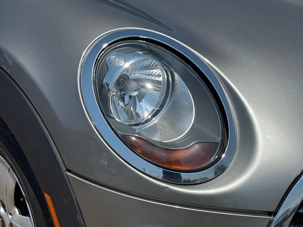 Used 2017 MINI Cooper 2-Door Hardtop FWD image 19