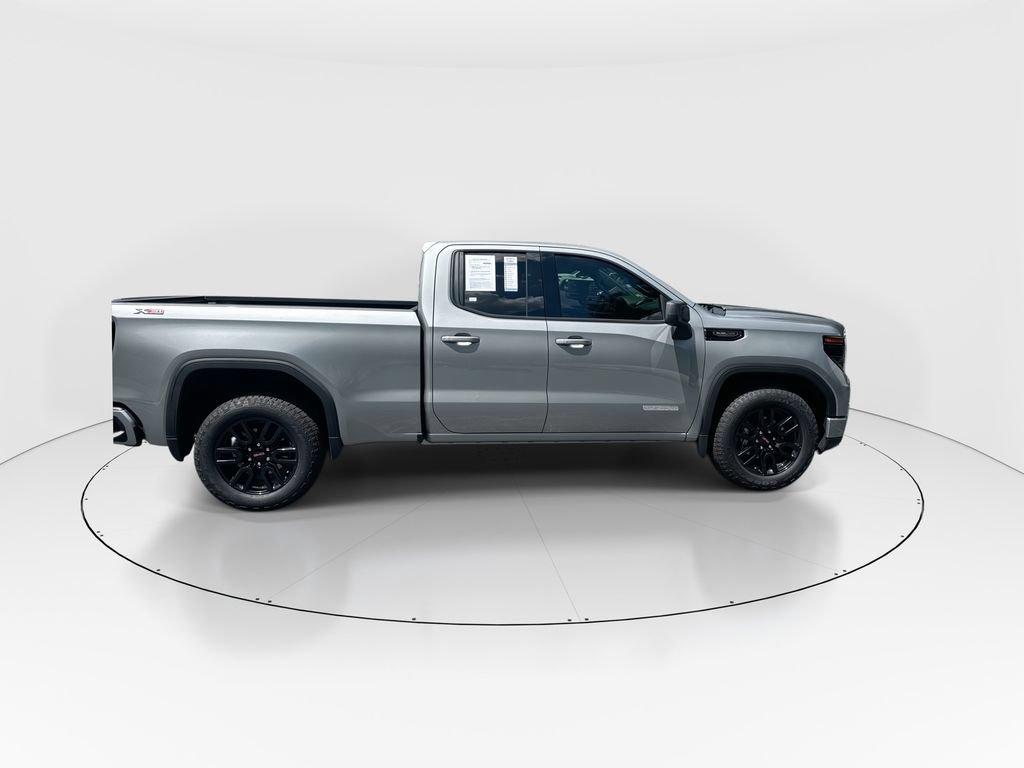 Used 2025 GMC Sierra 1500 Elevation AWD/4WD image 9