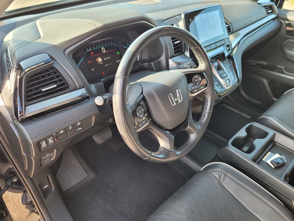 Used 2023 Honda Odyssey Elite image 15