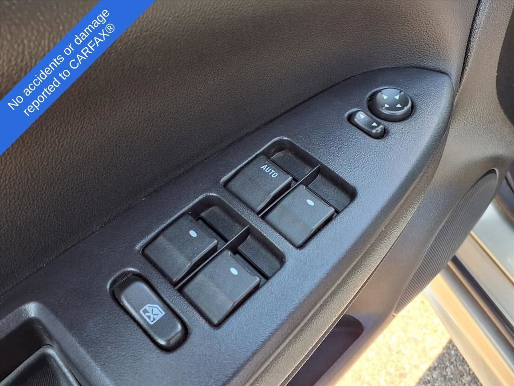 Used 2009 Chevrolet Impala LT image 17