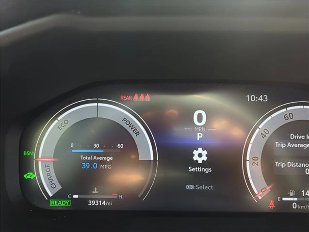 Used 2023 Toyota RAV4 Limited image 11