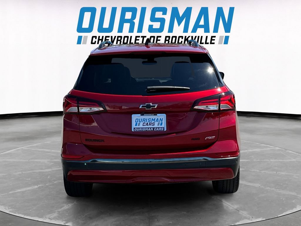 Used 2022 Chevrolet Equinox RS w/ RS Leather Package image 5