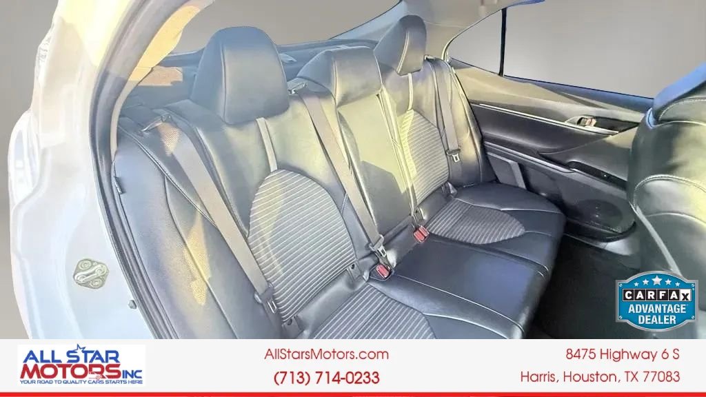 Used 2020 Toyota Camry SE w/ Carpet Mat Package FWD image 18