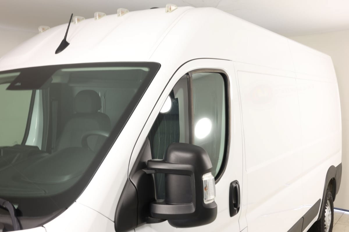 Used 2025 RAM ProMaster 2500 w/ Convenience Group FWD image 42