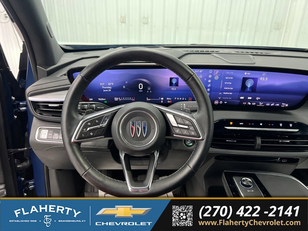Used 2025 Buick Enclave Preferred w/ Power Package FWD image 27