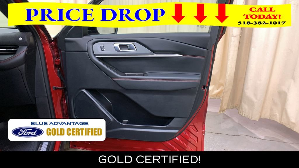 Certified 2025 Ford Explorer ST-Line AWD/4WD image 11