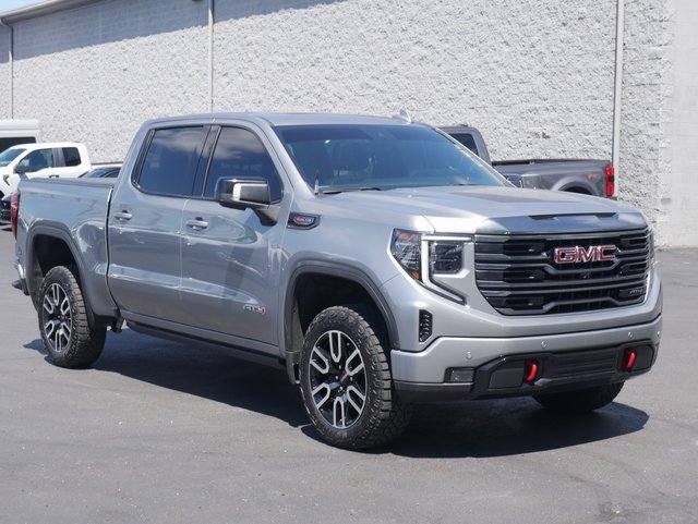 Used 2023 GMC Sierra 1500 AT4 w/ Technology Package image 8