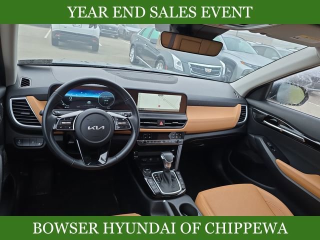 Used 2024 Kia Seltos EX image 11