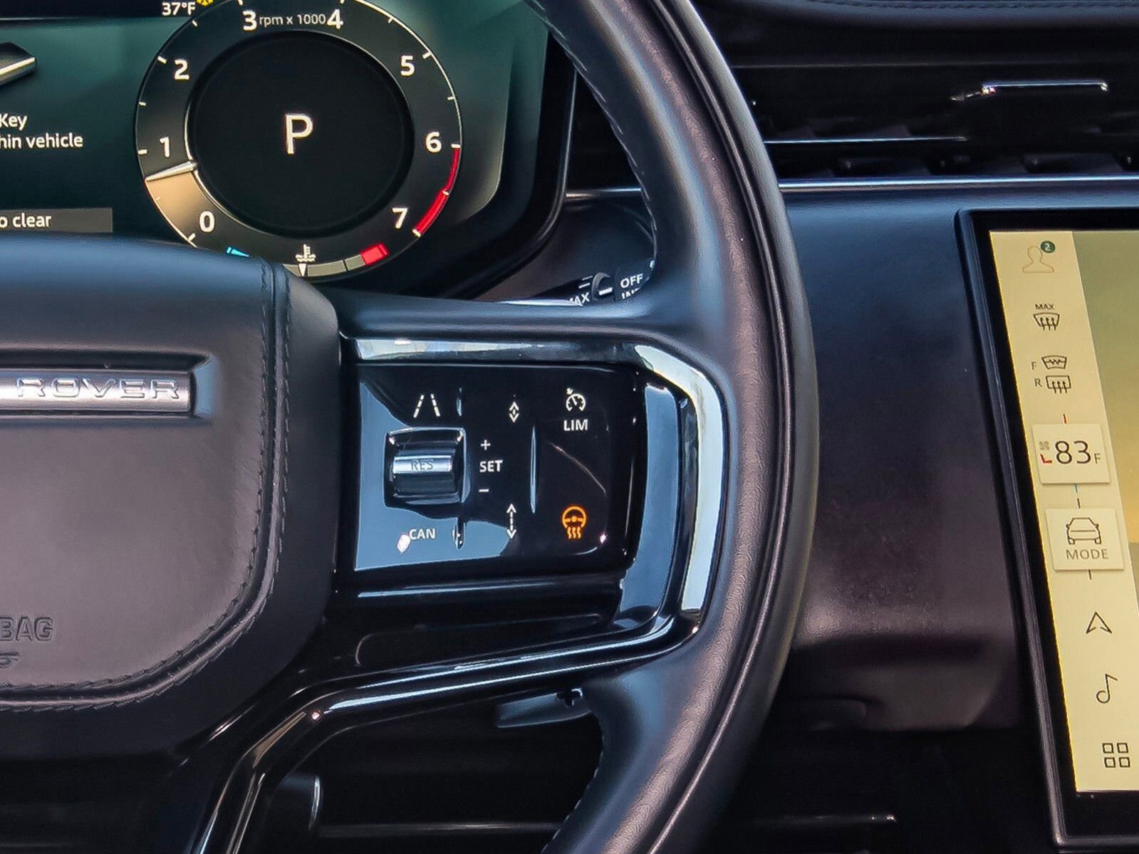 Used 2024 Land Rover Range Rover Sport Dynamic SE image 16