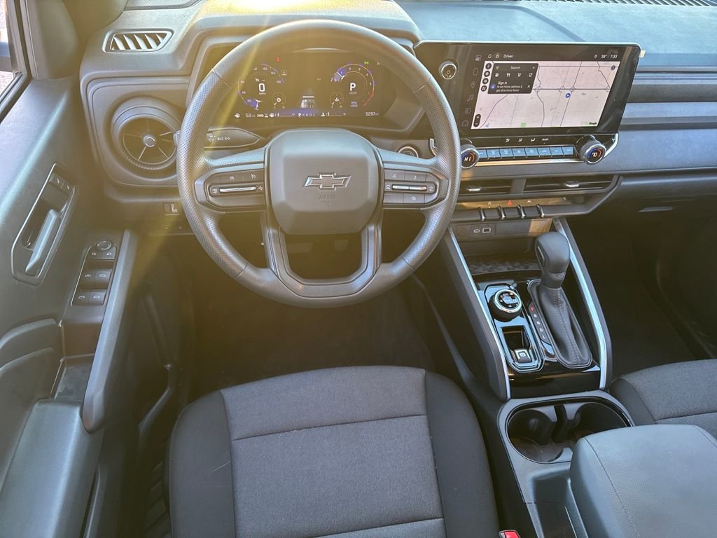 Used 2025 Chevrolet Colorado Trail Boss image 16