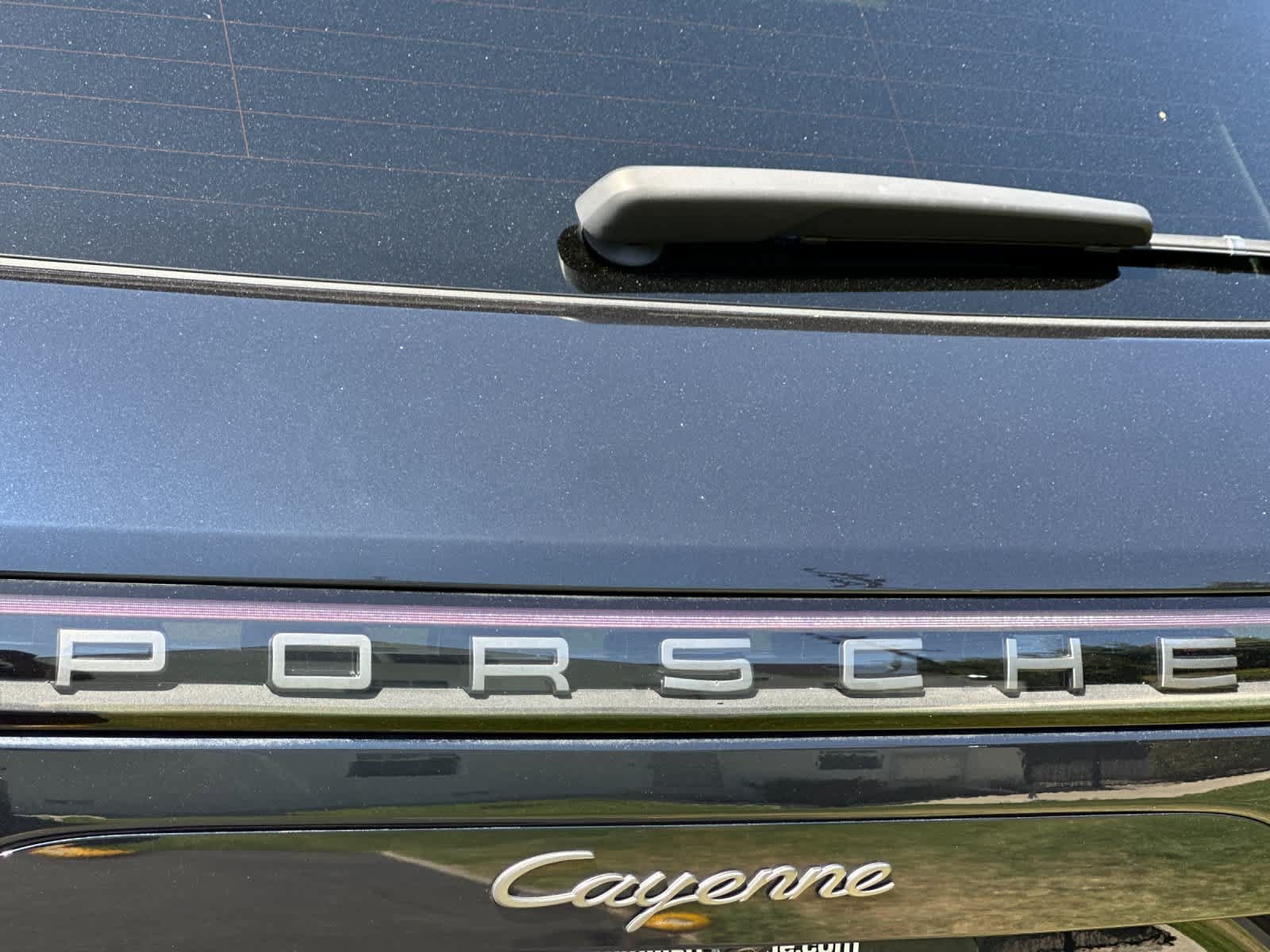 Certified 2023 Porsche Cayenne AWD/4WD image 32