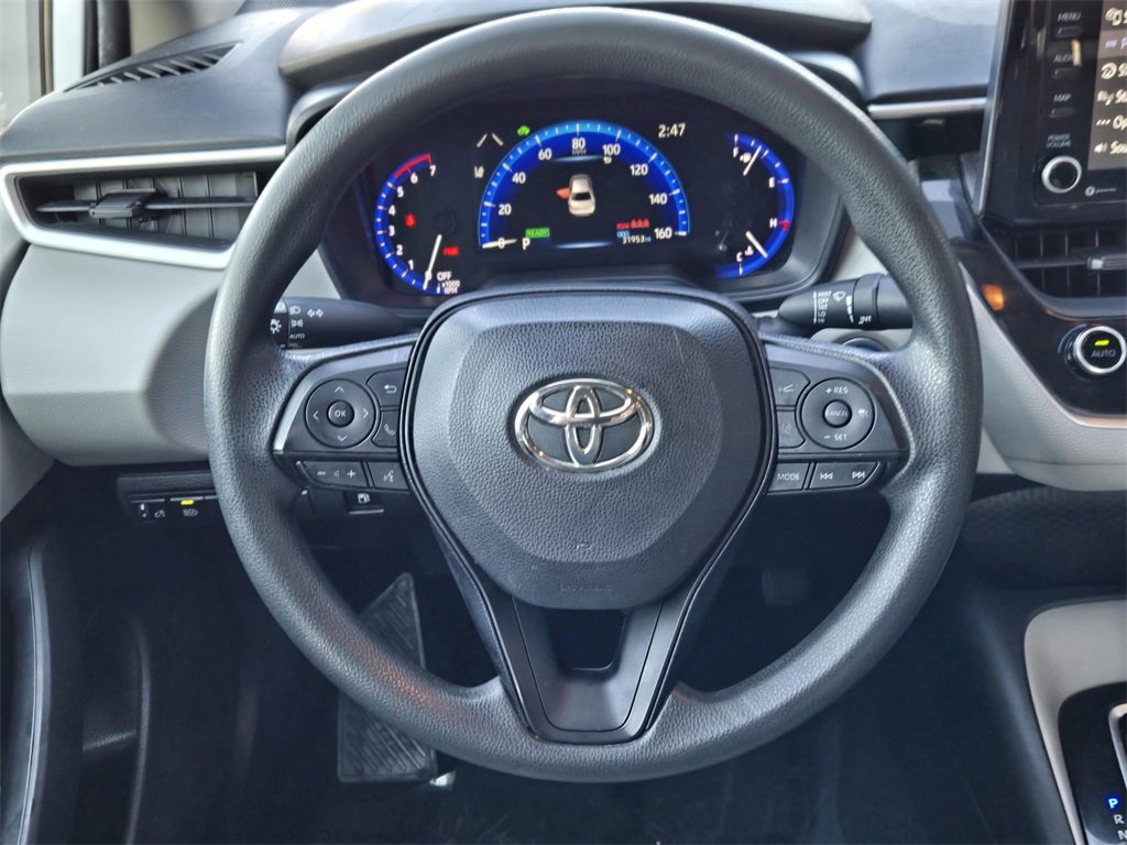 Used 2022 Toyota Corolla LE image 14