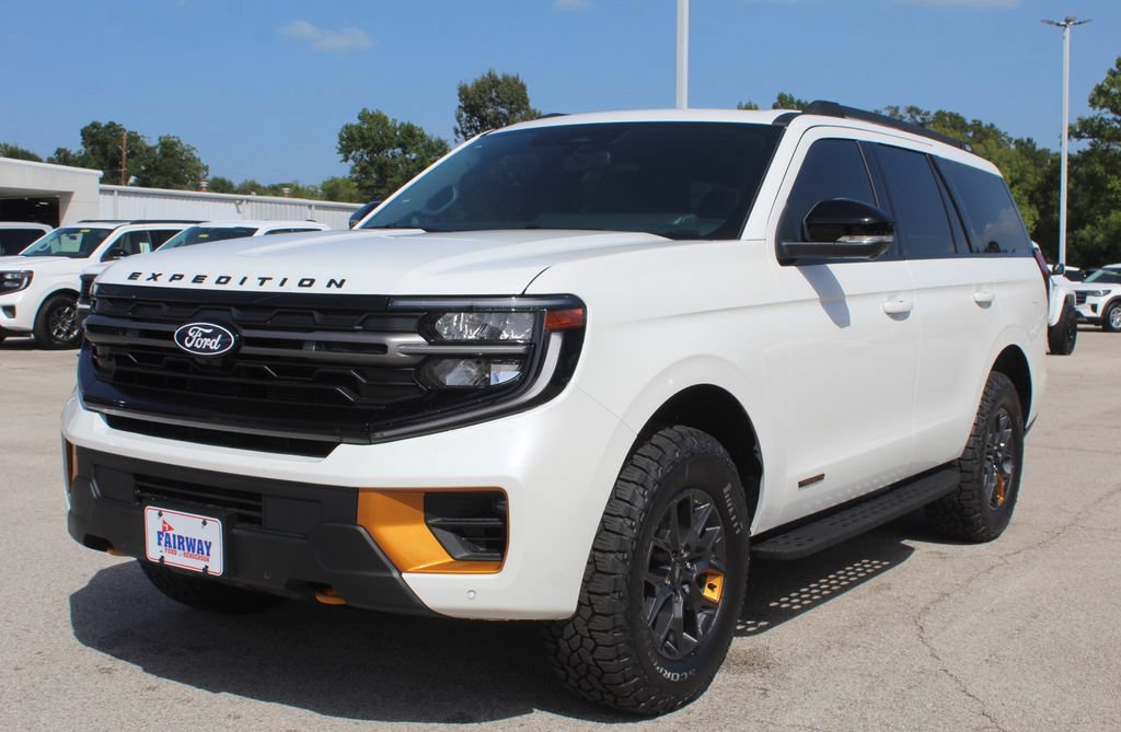 New 2027 Ford Expedition Tremor w/ Driver's Package AWD/4WD image 4