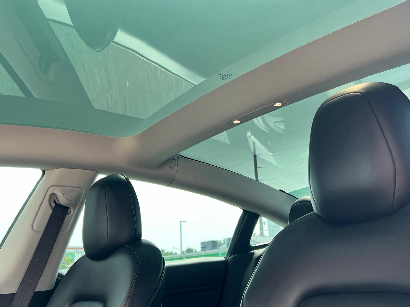 Used 2021 Tesla Model 3 Standard Range Plus RWD image 18