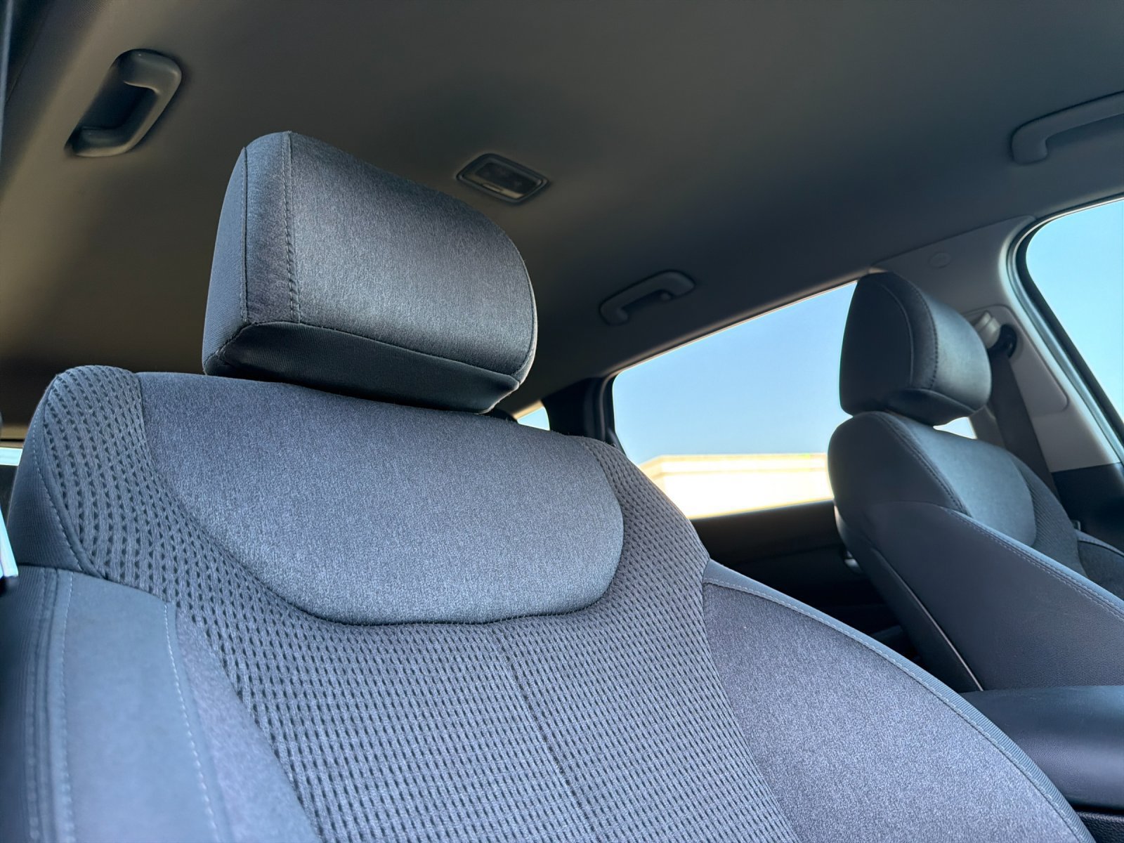 Used 2022 Hyundai Santa Fe SE w/ Cargo Package FWD image 16