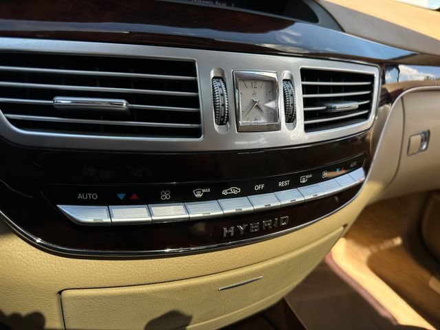 Used 2012 Mercedes-Benz S 400 image 27