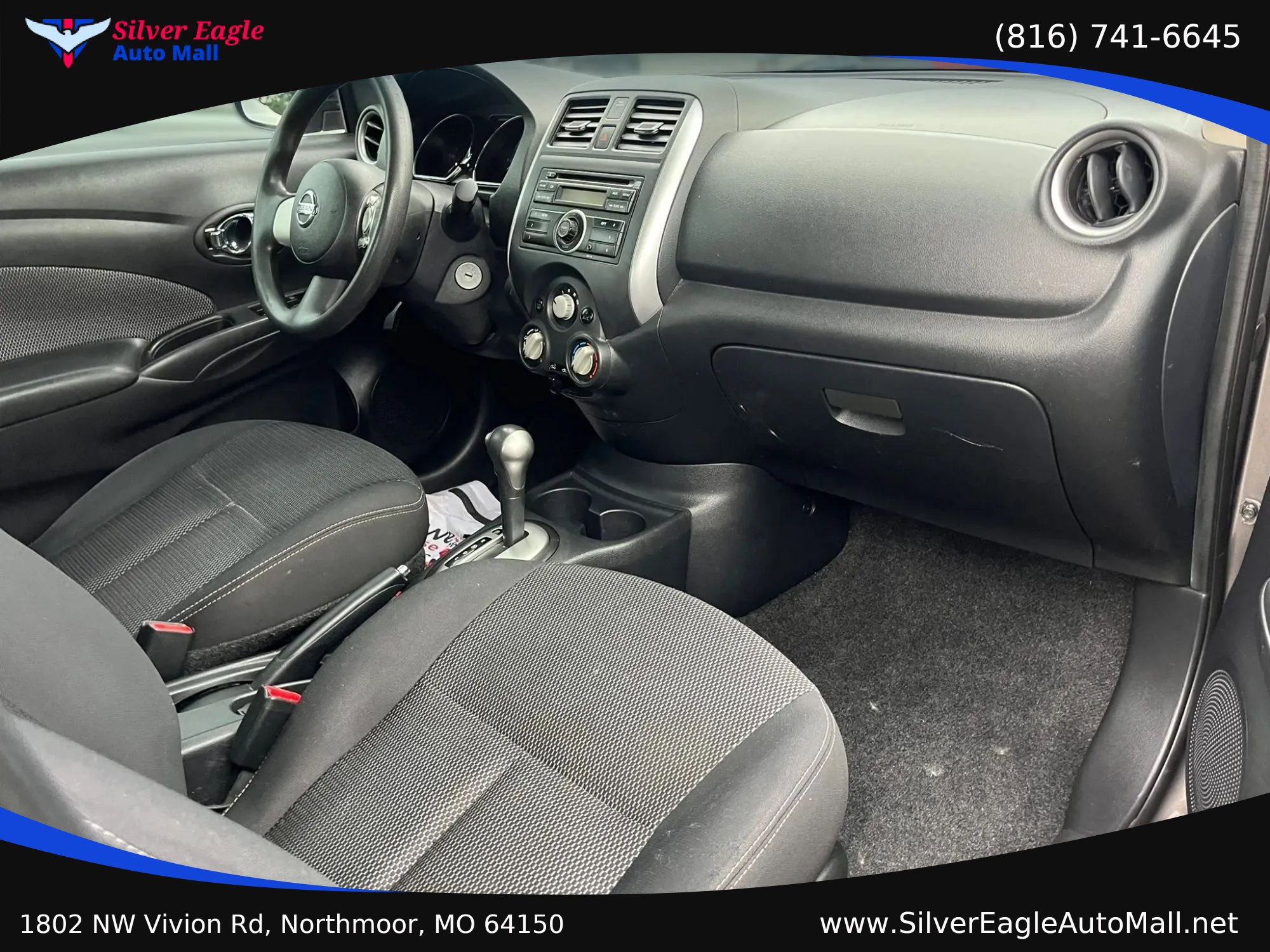 Used 2014 Nissan Versa SV FWD image 8