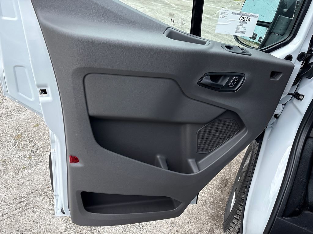New 2026 Ford Transit 250 148 Medium Roof RWD image 26