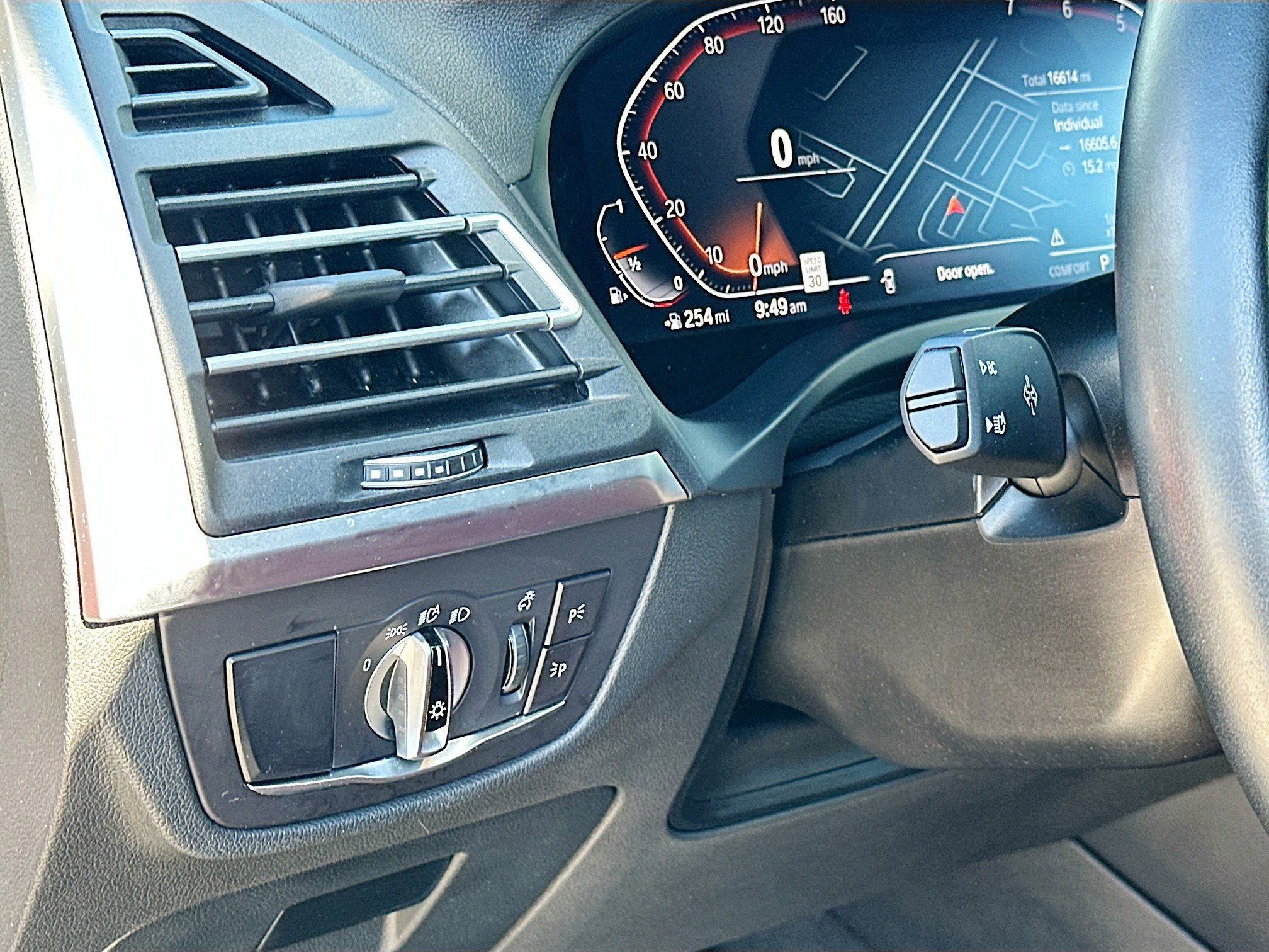 Certified 2024 BMW X3 sDrive30i w/ Convenience Package image 10